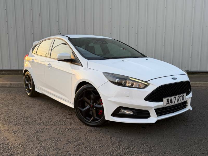Ford Focus 2.0 Tdci 185 St-3 - 2017 17 White