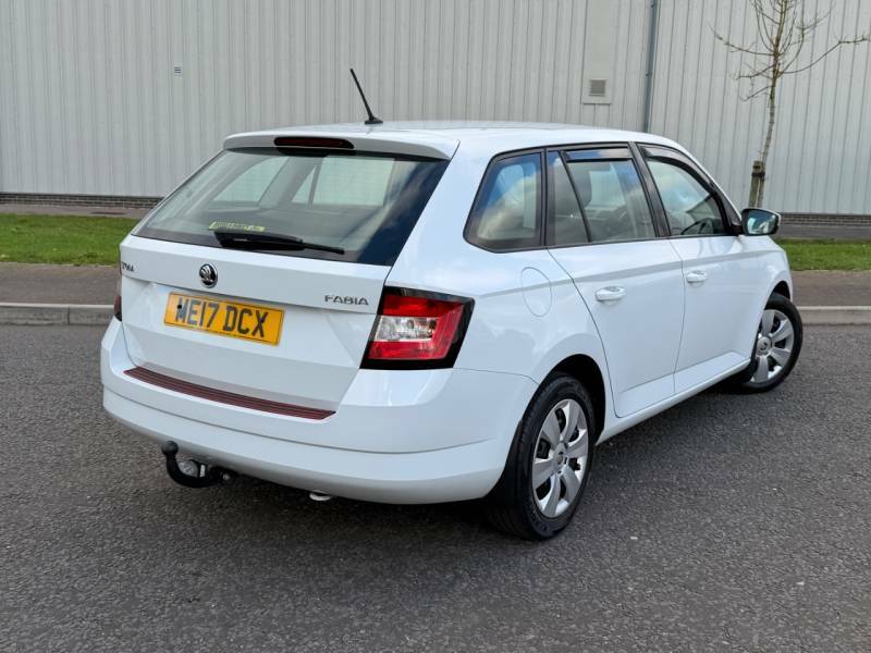 Skoda Fabia 104 Tdi - 2017 17 White #2