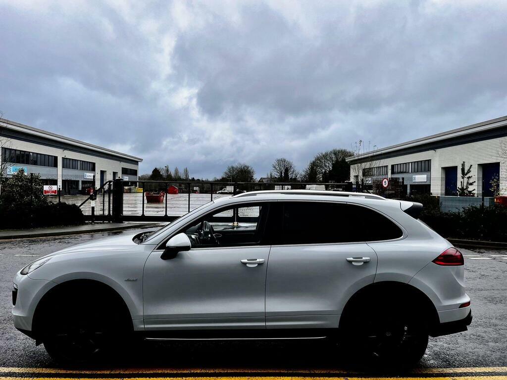 Porsche Cayenne 3.0 Td V6 Tiptronics 4Wd Euro 6 S S White #4