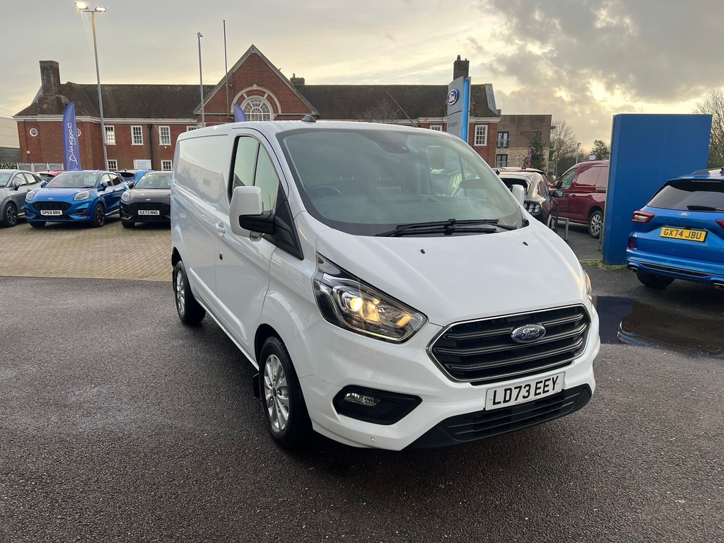Ford Transit Custom 2.0 280 Ecoblue Limited Panel Van Manua LD73EEY White #2