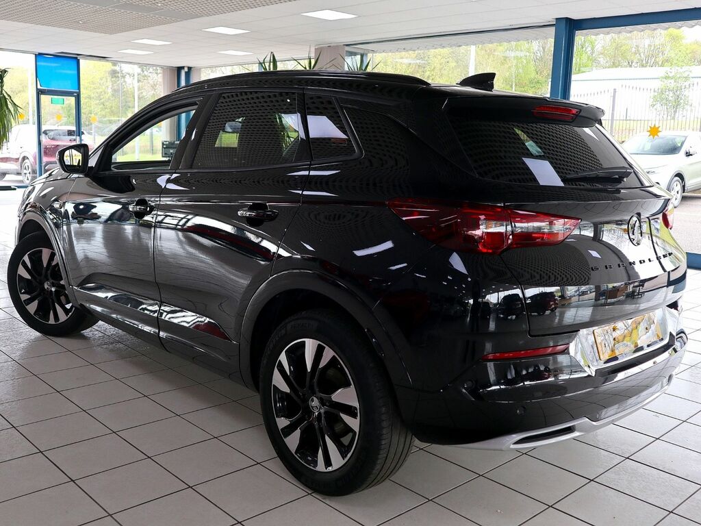 Vauxhall Grandland 1.2 Ultimate Turbo NG22PDU Black #2