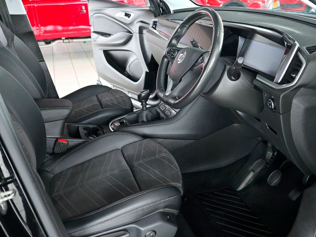 Vauxhall Grandland 1.2 Ultimate Turbo NG22PDU Black #3
