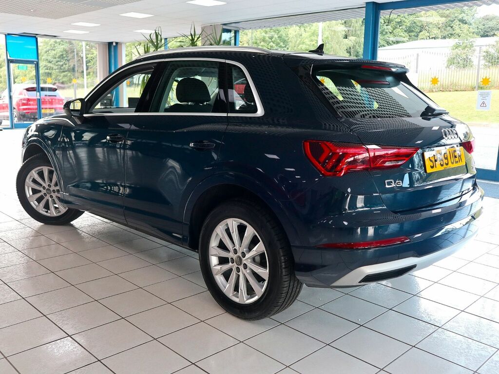 Audi Q3 1.5 Sport 35 Tfsi Blue #2