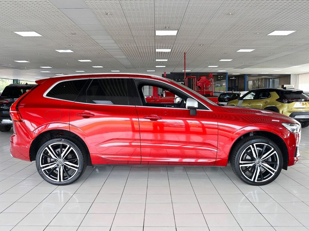 Volvo XC60 2.0 R-design Pro T5 Awd YM18DPK Red #6