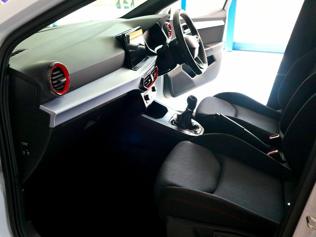 Seat Ibiza 1.0 Fr Sport Ecotsi SY24LJL White #4