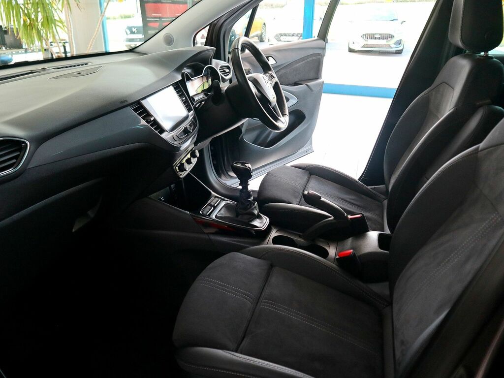 Vauxhall Crossland 1.5 Ultimate Turbo D Grey #4
