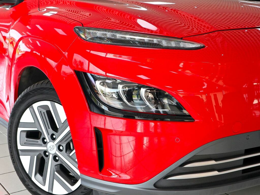 Hyundai Kona Premium 64Kwh Ev YS22KHU Red #5