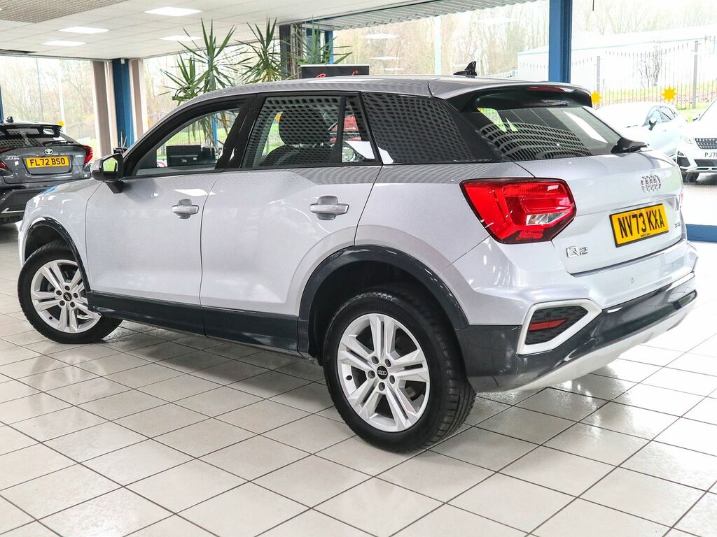 Audi Q2 1.5 Sport 35 Tfsi Silver #2