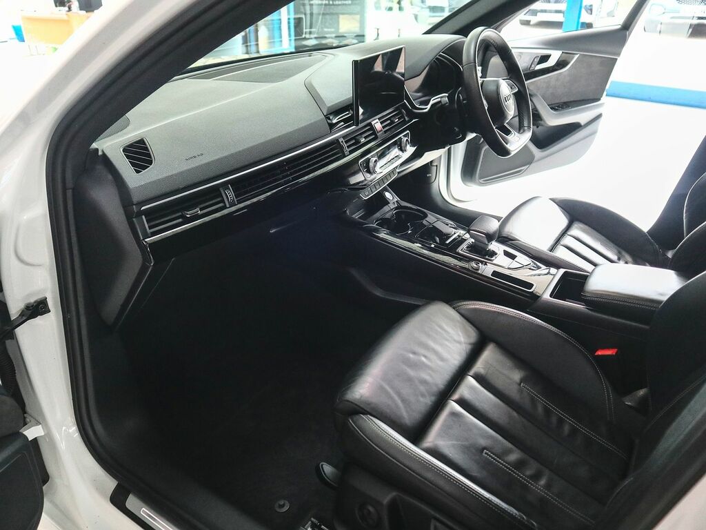 Audi A4 Avant 2.0 Avant 35 Black Edition Tfsi S Tronic White #4