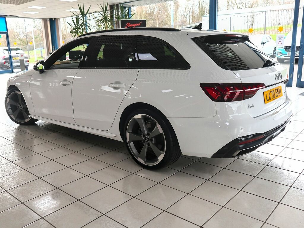 Audi A4 Avant 2.0 Avant 35 Black Edition Tfsi S Tronic White #2