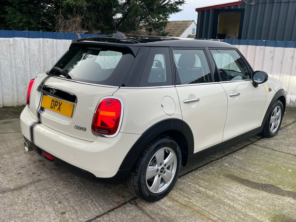 Mini Hatch For Sale 1.5 Cooper Gpf Hatchback Manua HG68MYA White #3