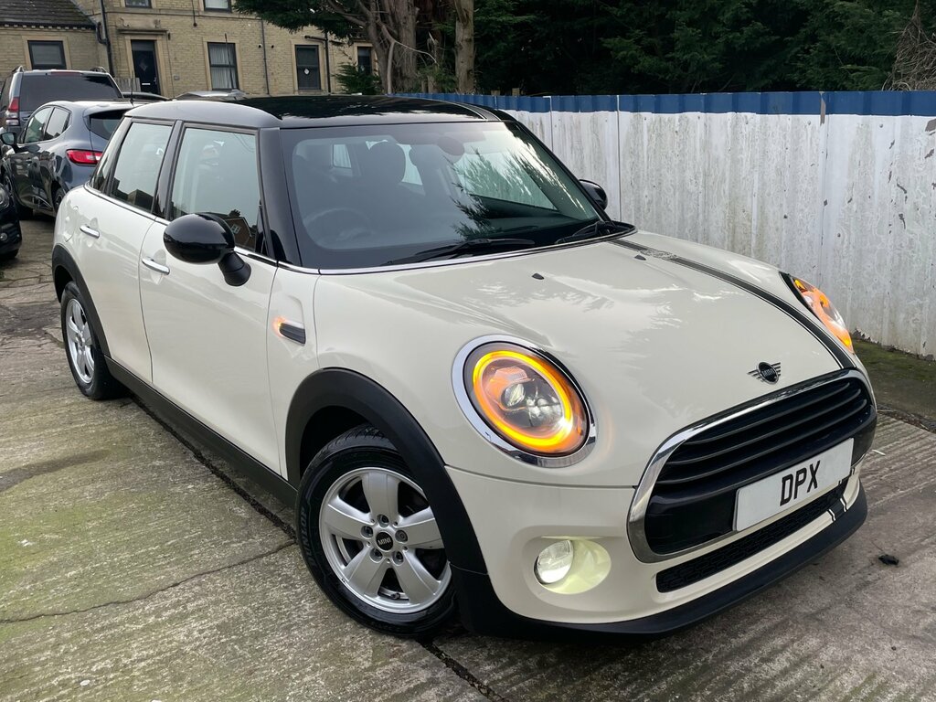 Mini Hatch For Sale 1.5 Cooper Gpf Hatchback Manua White
