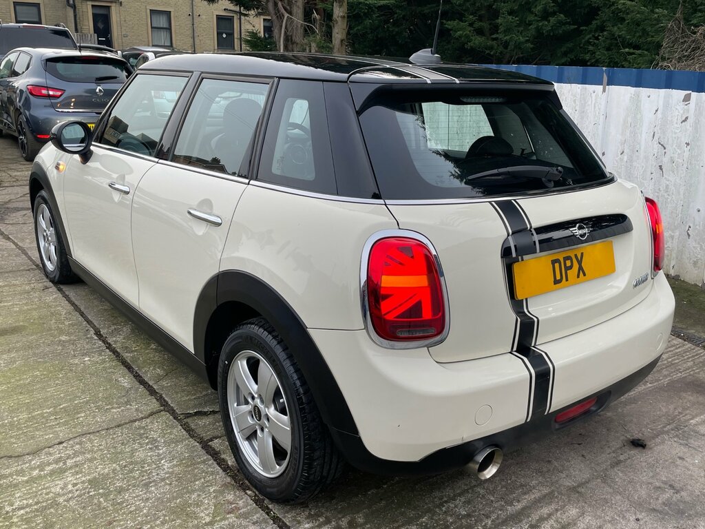 Mini Hatch For Sale 1.5 Cooper Gpf Hatchback Manua HG68MYA White #5