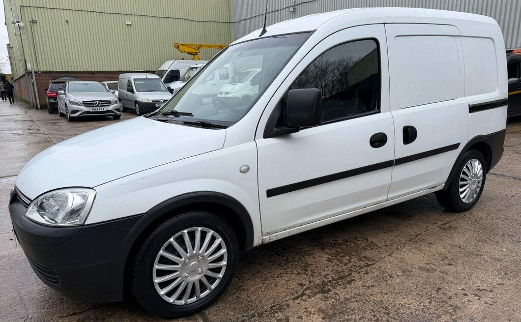 Vauxhall Combo 1700 Dti Maxx Silver #21