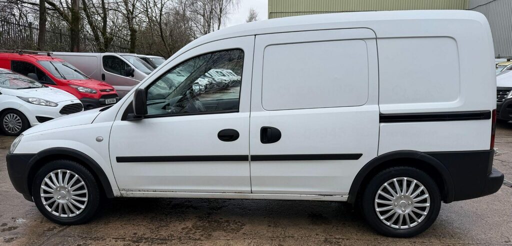 Vauxhall Combo 1700 Dti Maxx Silver #16