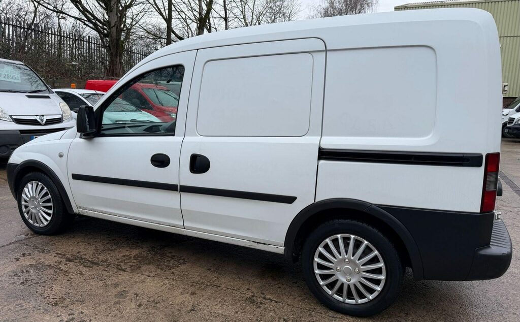 Vauxhall Combo 1700 Dti Maxx Silver #15