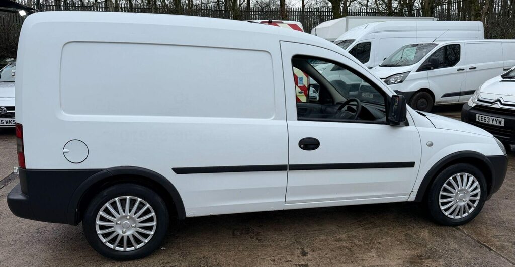 Vauxhall Combo 1700 Dti Maxx Silver #7