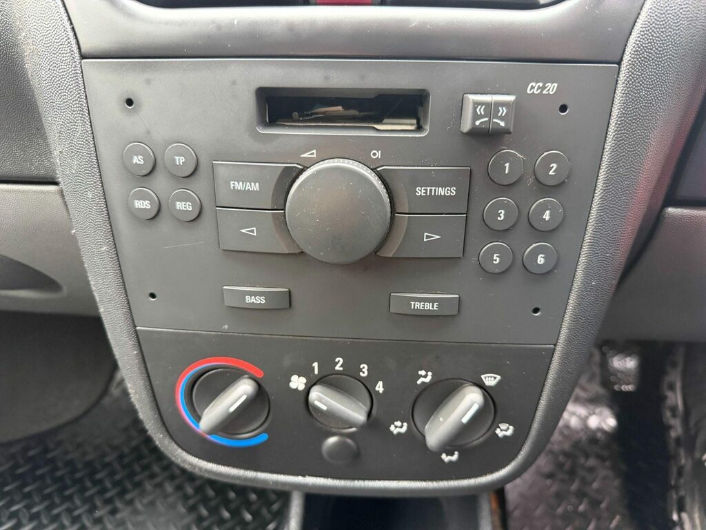 Vauxhall Combo 1700 Dti Maxx Silver #31