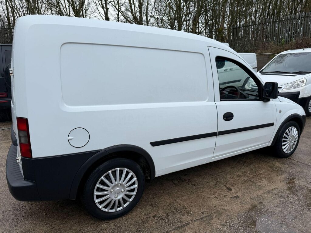 Vauxhall Combo 1700 Dti Maxx Silver #8