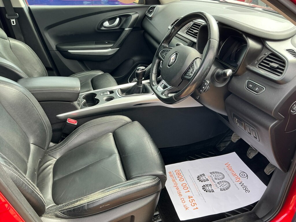 Renault Kadjar 1.5 Blue Dci Gt Line HK69EBN Red #3