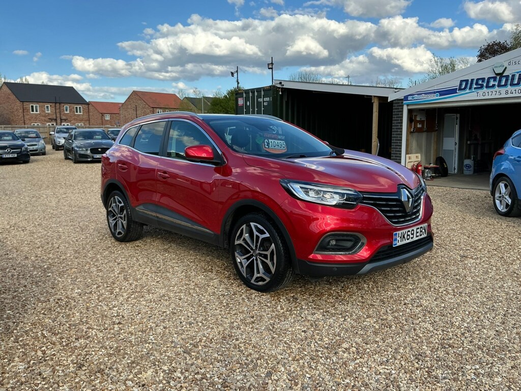 Renault Kadjar 1.5 Blue Dci Gt Line HK69EBN Red #2