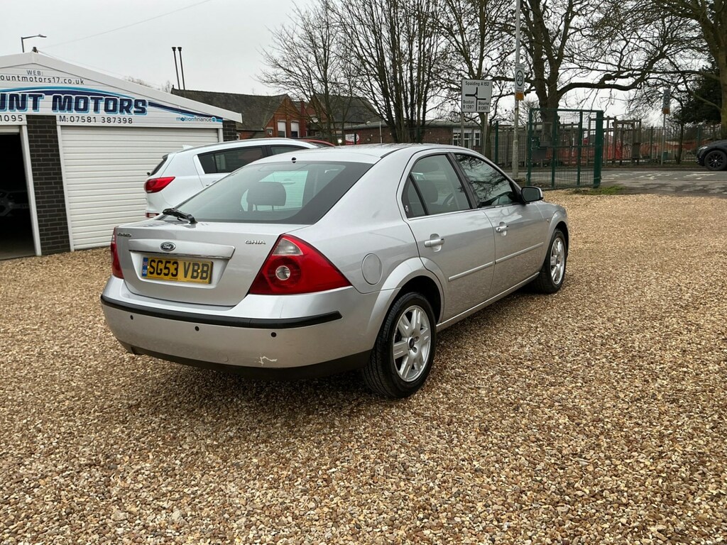 Ford Mondeo St 220 Silver #8