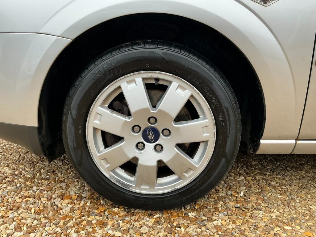 Ford Mondeo St 220 Silver #23