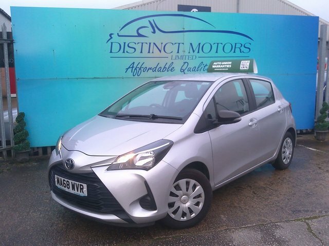 Toyota Yaris Vvt-i Active Hatchback Silver #3