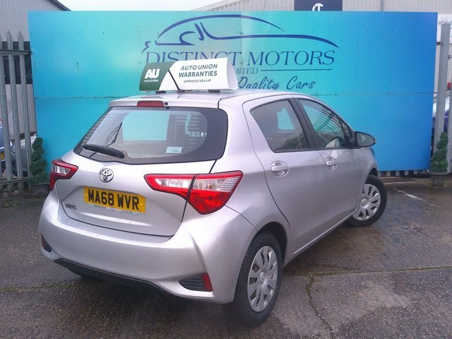 Toyota Yaris Vvt-i Active Hatchback Silver #4