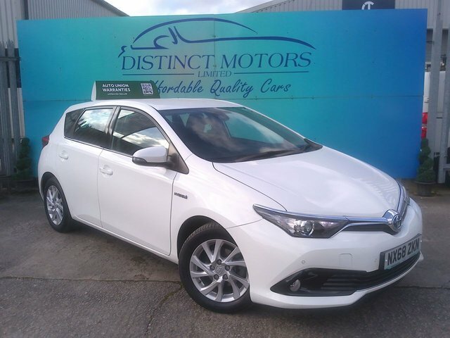 Toyota Auris Vvt-h Icon Tech Hatchback White