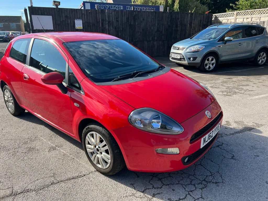 Fiat Punto 1.4 Easy Euro 5 S S Red #2