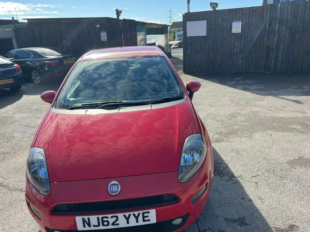 Fiat Punto 1.4 Easy Euro 5 S S Red #6