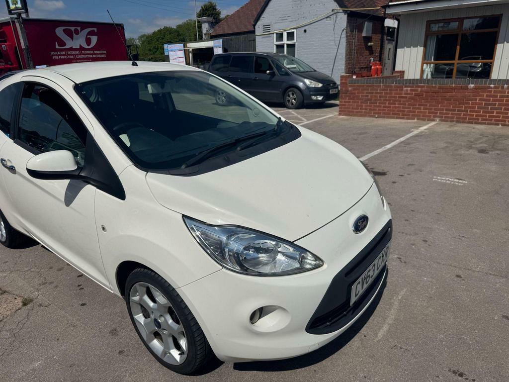 Ford KA 1.2 Titanium Euro 6 S S CV63CXR White #2