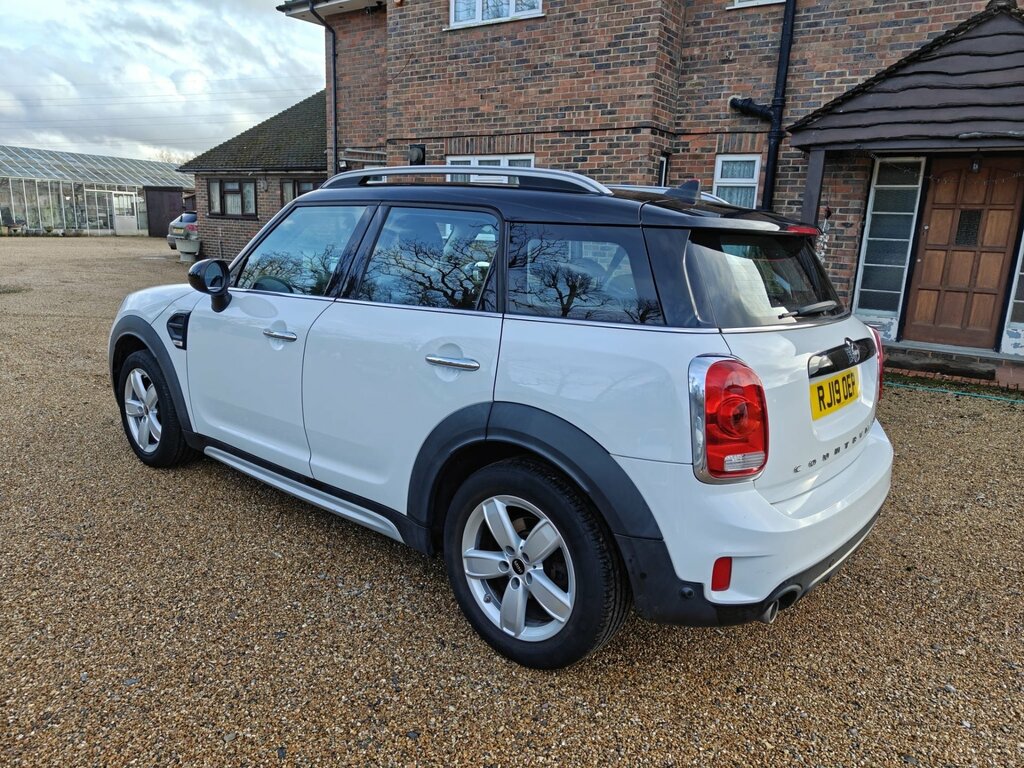 Mini Countryman 1.5 Cooper Classic Suv Euro 6 S RJ19OEP White #3