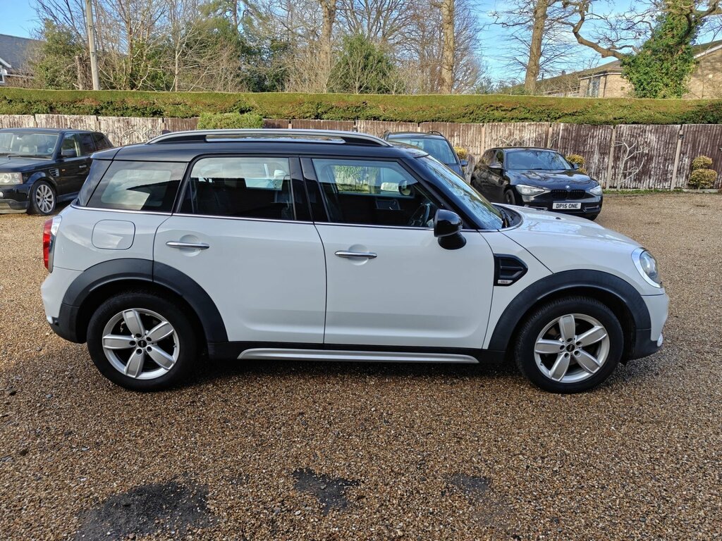 Mini Countryman 1.5 Cooper Classic Suv Euro 6 S RJ19OEP White #6
