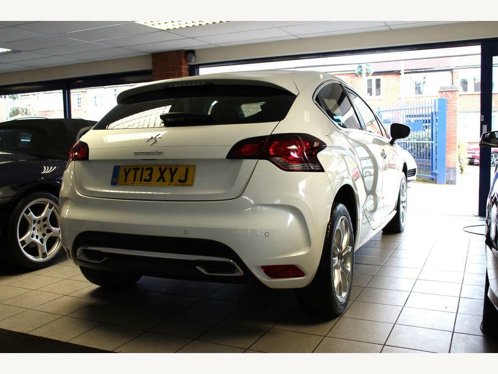 Citroen DS4 1.6 Hdi Dstyle Euro 5 White #4