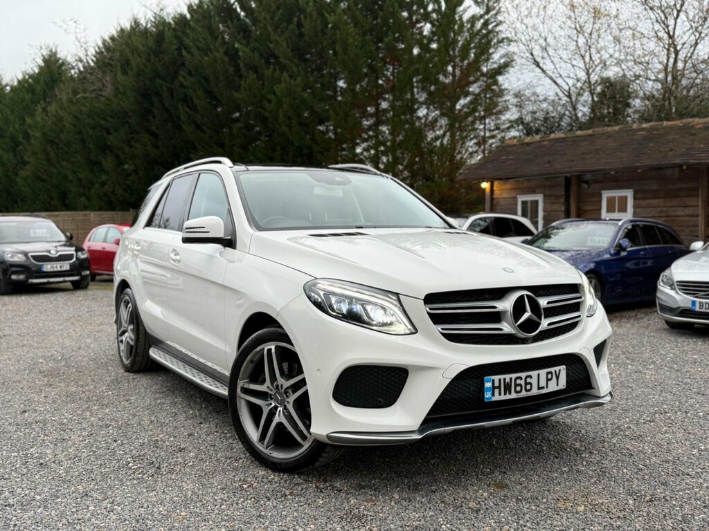 Mercedes-Benz GLE Class 3.0 Gle350d V6 Amg Line Premium G-tronic 4Matic HW66LPY White #2