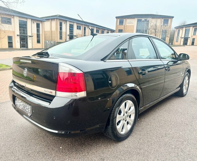 Vauxhall Vectra 1.9 Cdti 16V Design Hatchback Black #5