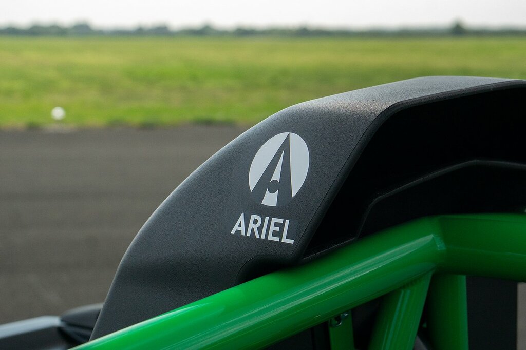 Ariel  Convertible 202525  #10