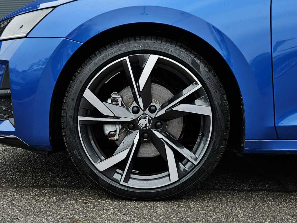 Skoda Octavia 1.5 Tsi 150 E-tec Sportline Dsg Blue #5