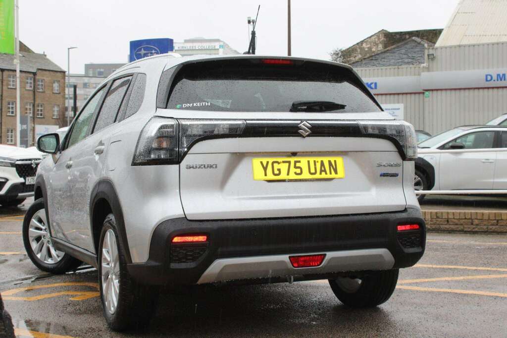 Suzuki SX4 S Cross 1.4 Boosterjet 48V Hybrid Ultra White #5