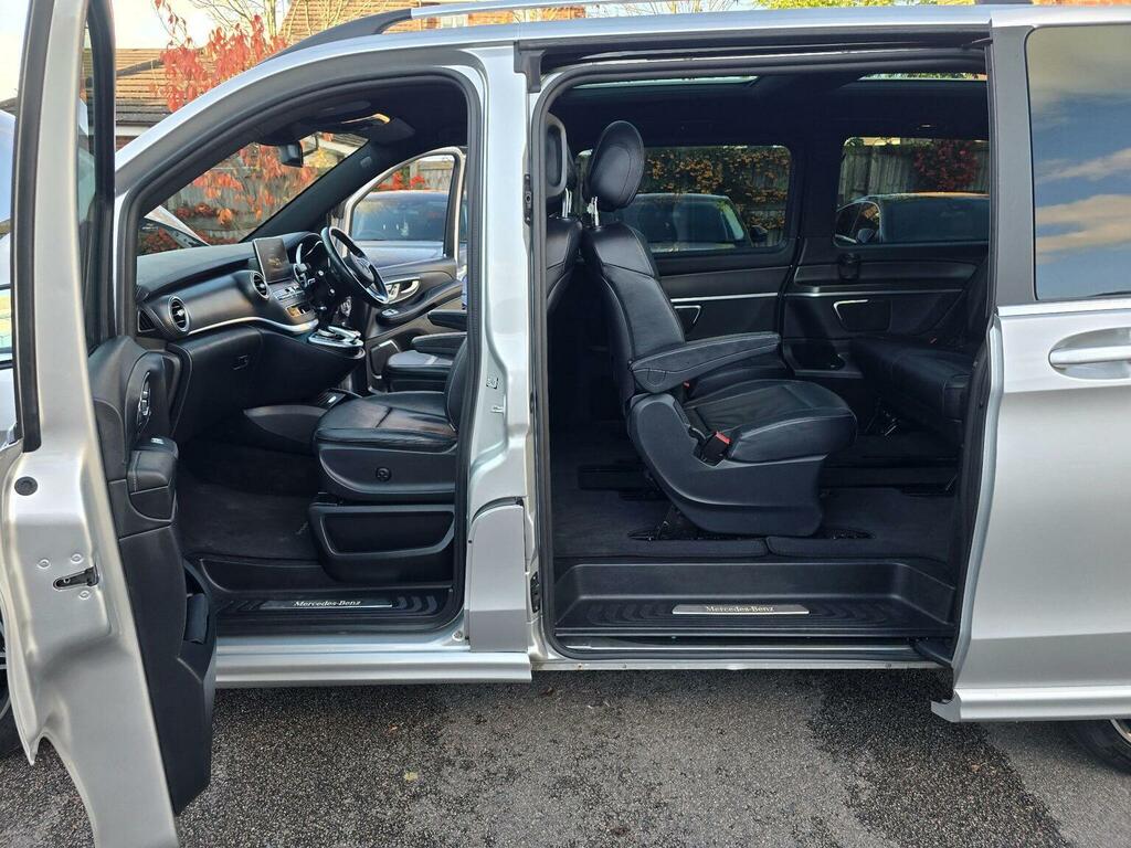 Mercedes-Benz V Class Mpv 2.2 V250d Amg Line G-tronic Euro 6 Ss Silver #3