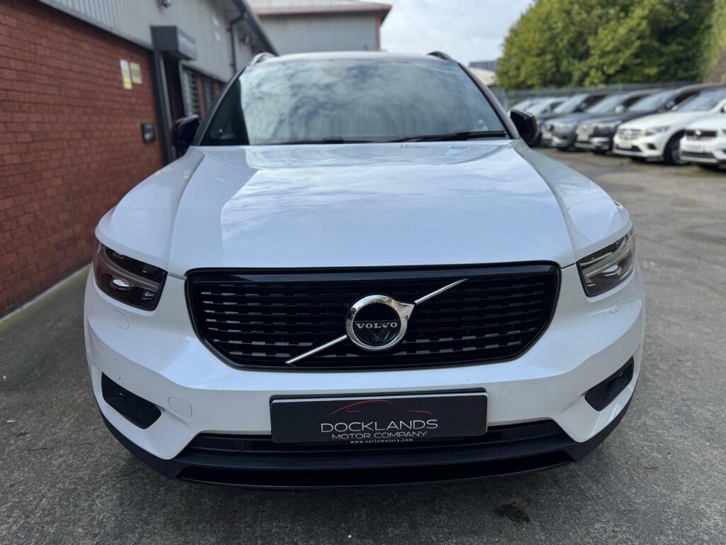 Volvo XC40 2.0 D4 R-design Pro Awd Euro 6 S S VX68JUT White #2