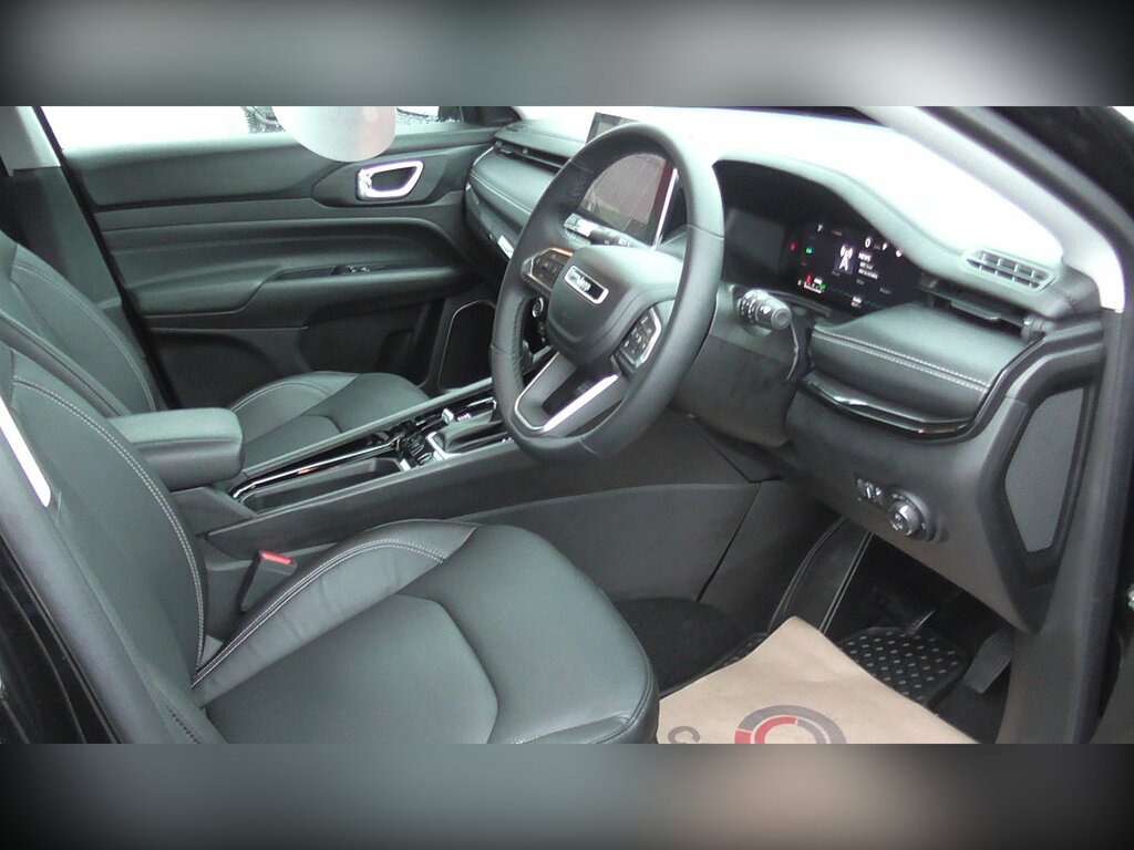Jeep Compass S 4 X E 1.3 Plug In Phev 5-Door Black #6