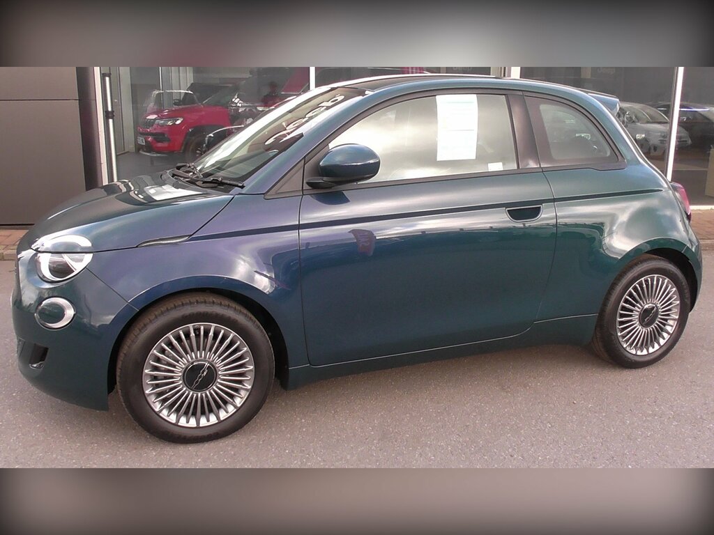 Fiat 500E Icon 3-Door Green #3
