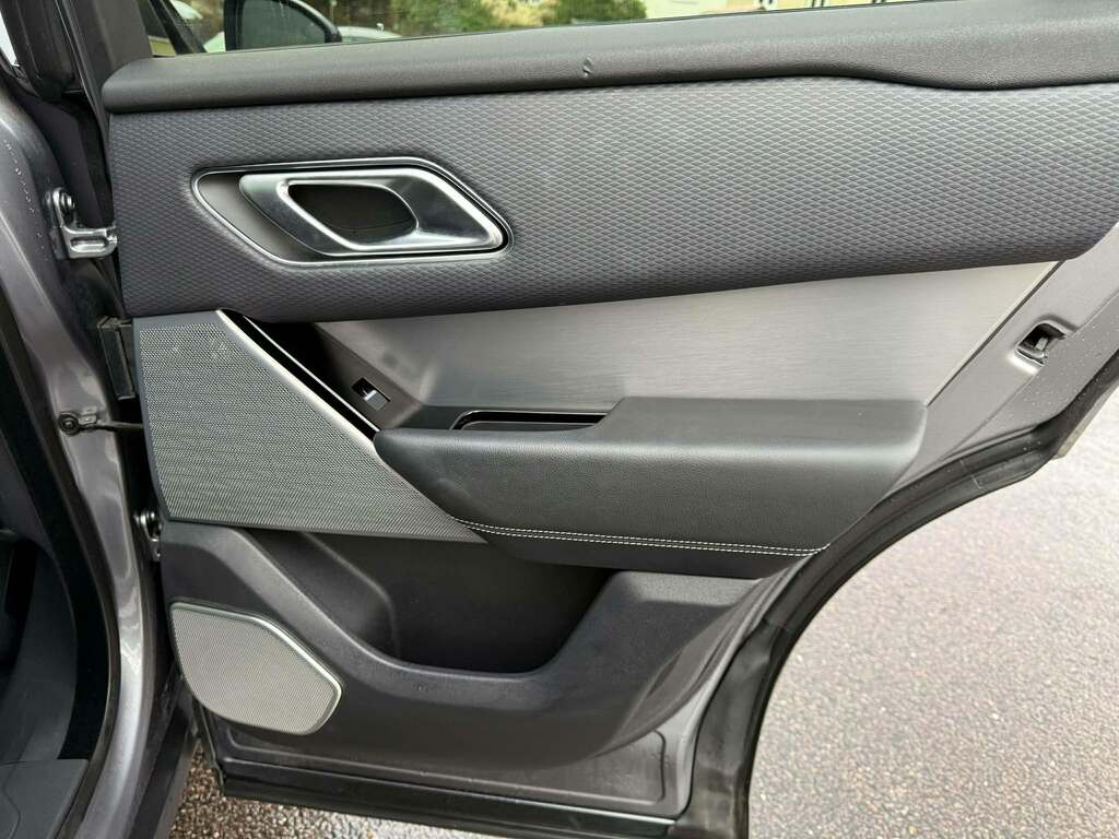Land Rover Range Rover Velar 2.0 P400e 17.1Kwh Grey #2