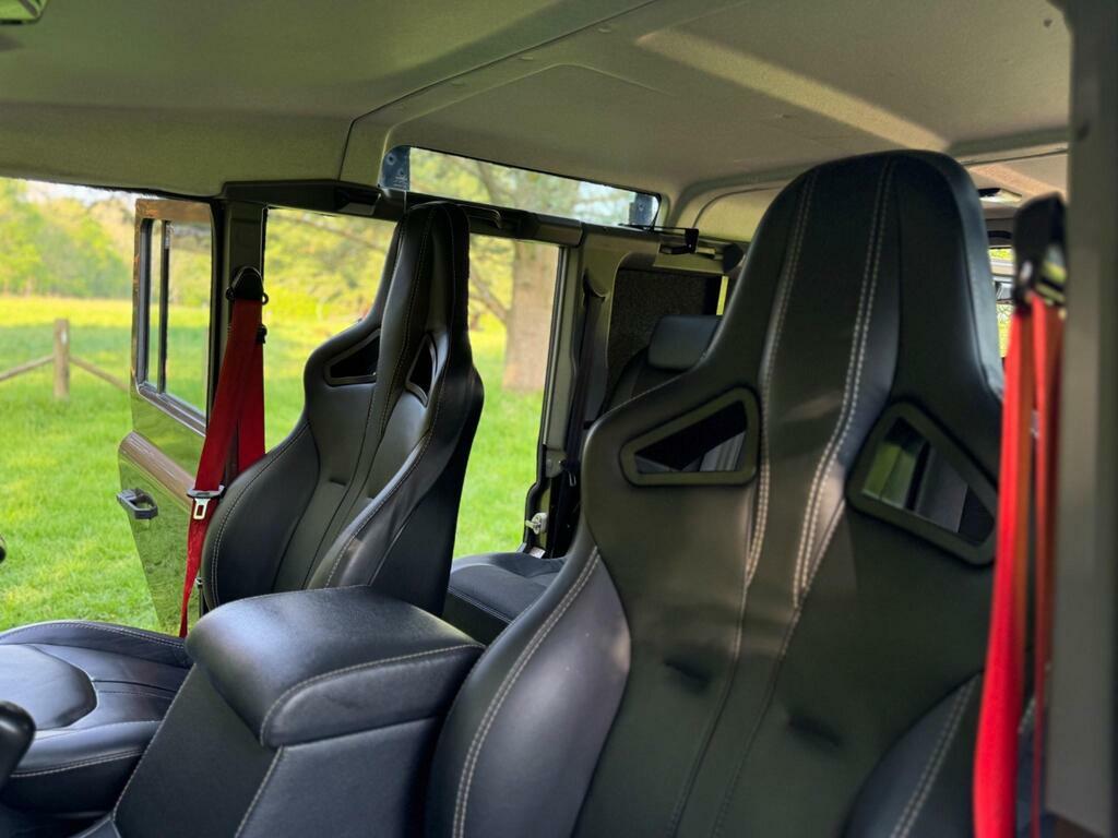 Land Rover Defender 110 Diesel   #5