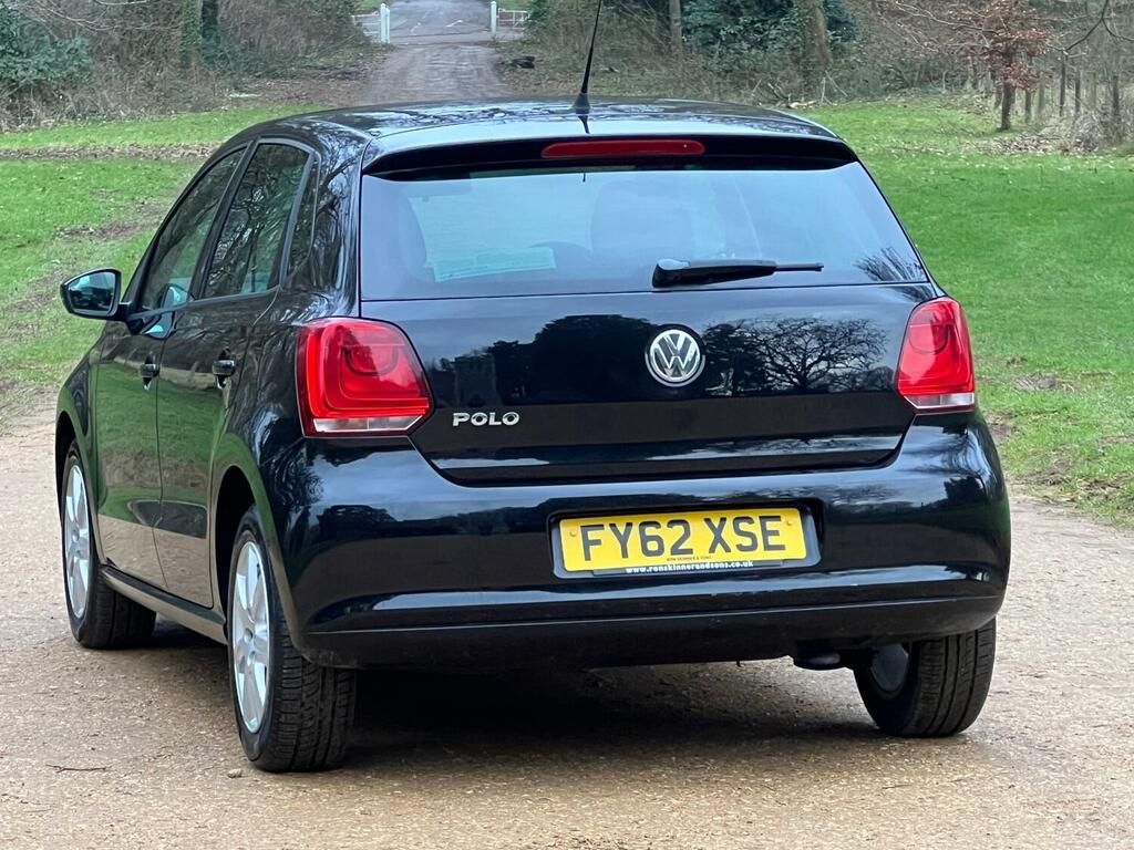 Volkswagen Polo Hatchback 1.2 Match 2012 Black #2