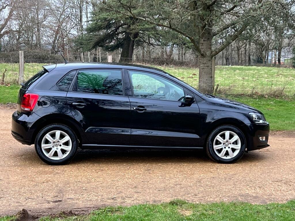 Volkswagen Polo Hatchback 1.2 Match 2012 Black #3