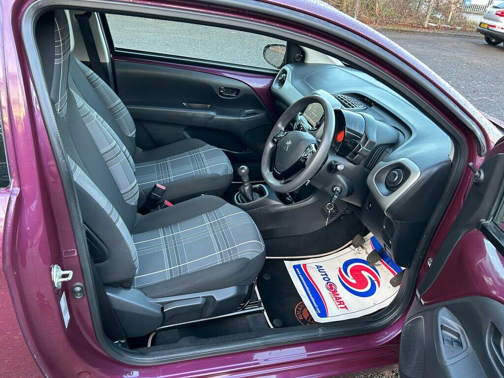 Peugeot 108 Petrol AO67UZT Purple #6